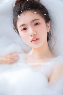 瓦尼塔斯的手记第一季免费观看